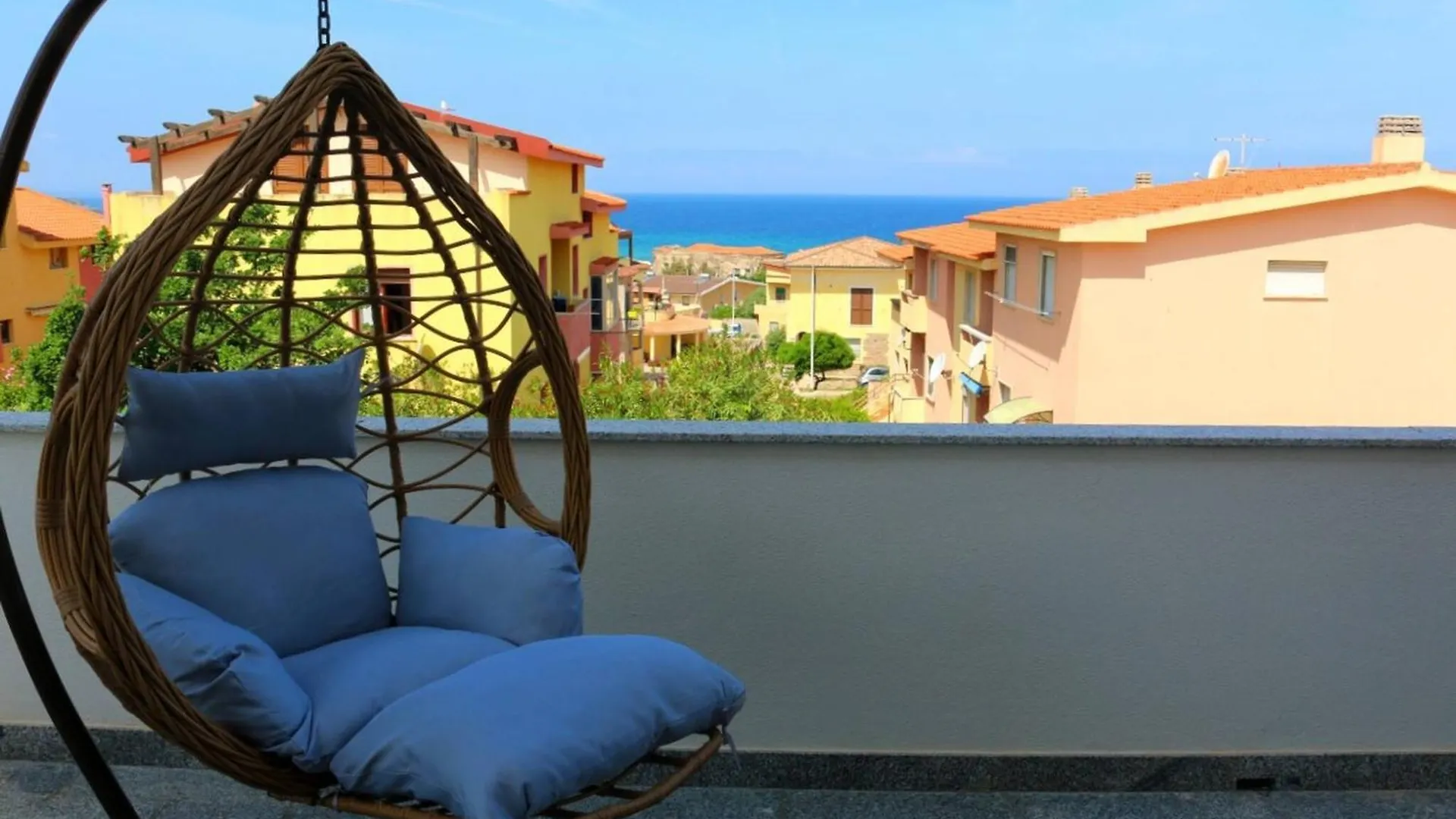 Sea View Apartment With Large Terrace Castelsardo